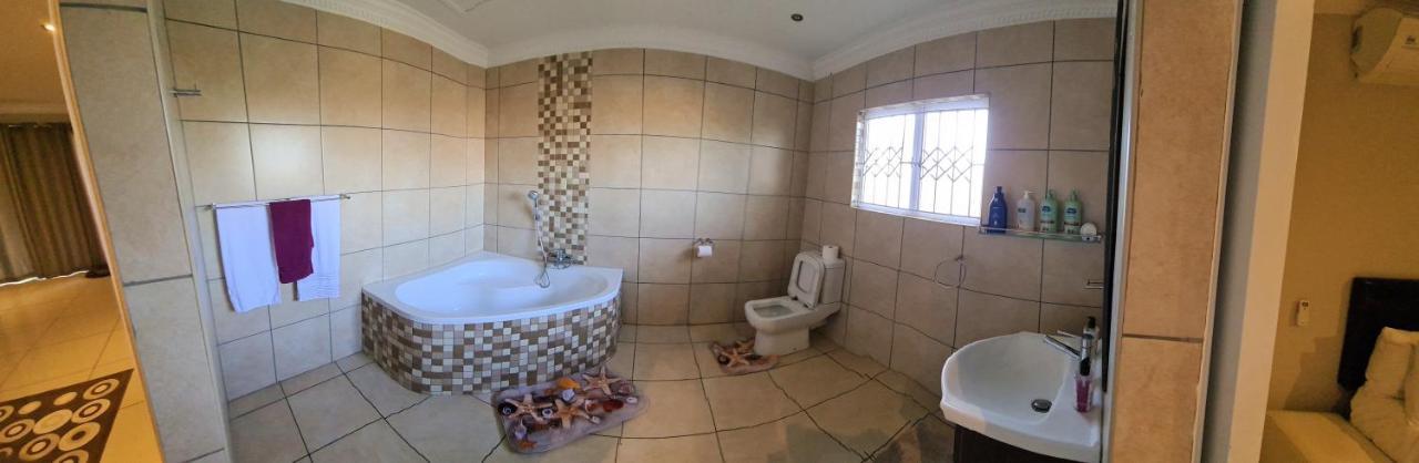 אמנזימטוטי Illovo Beach House מראה חיצוני תמונה