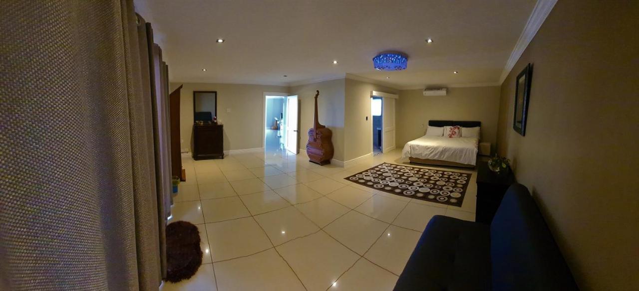 אמנזימטוטי Illovo Beach House מראה חיצוני תמונה